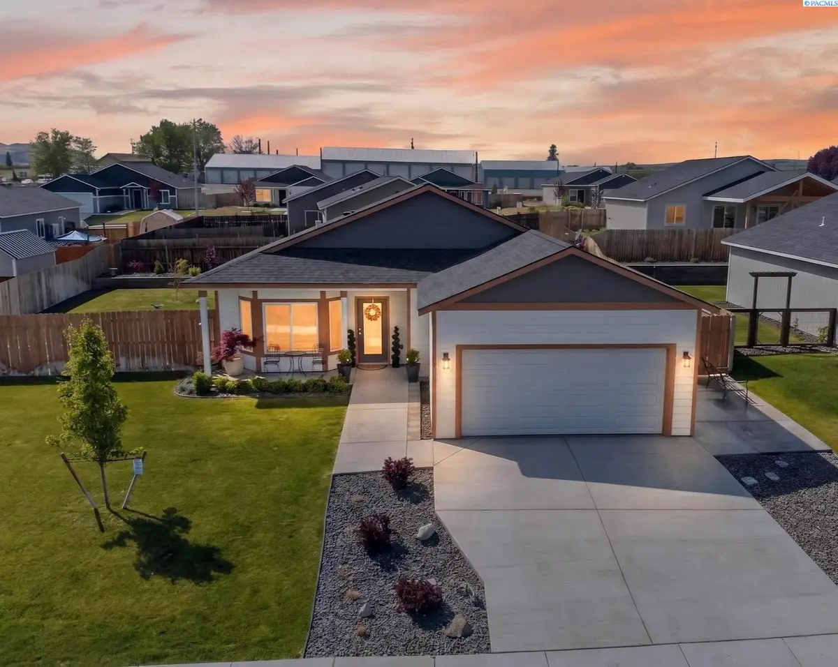1508 12th St, Benton City, WA 99320 - #1