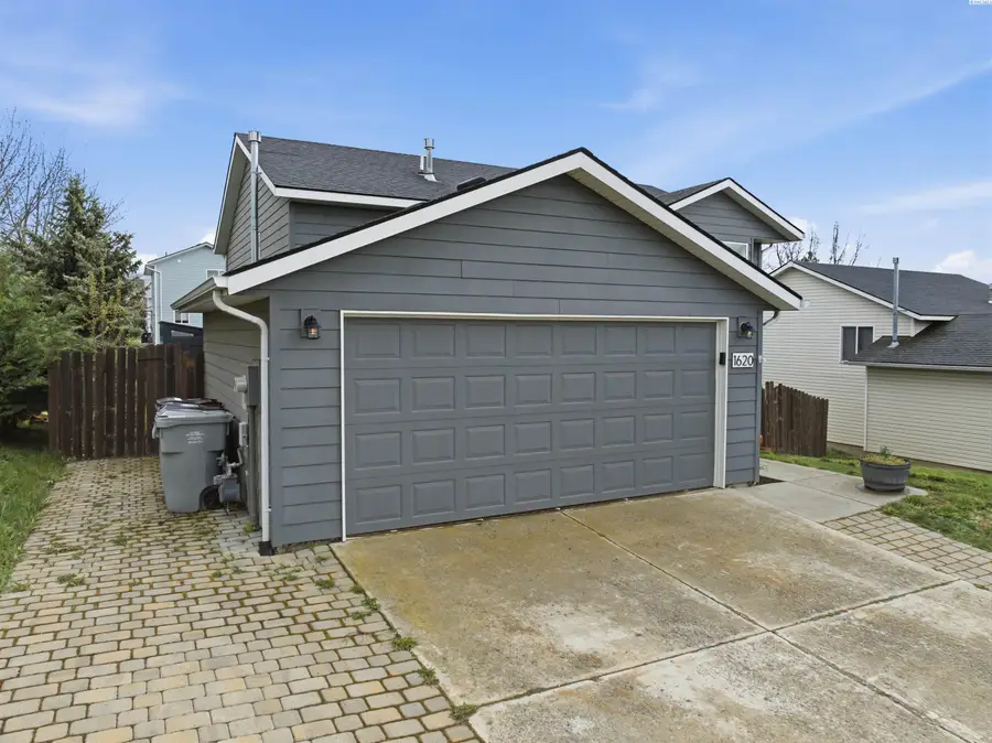 1620 NW Arcadia, Pullman, WA 99163 - #3