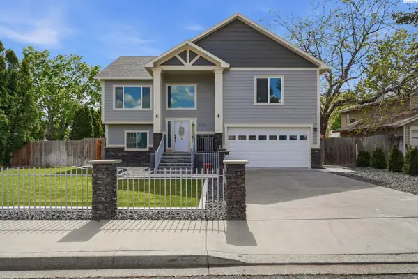 8021 W Hood Ave, Kennewick, WA 99336
