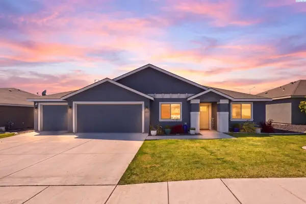 4422 Kitimat Ln, Pasco, WA 99301