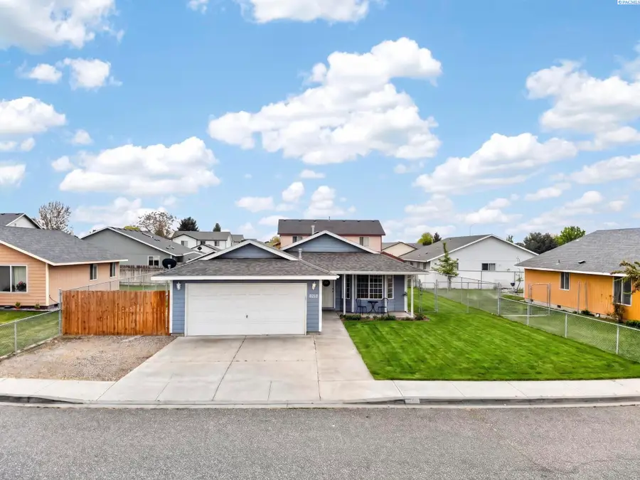 8212 Whidbey Dr, Pasco, WA 99301 - #2