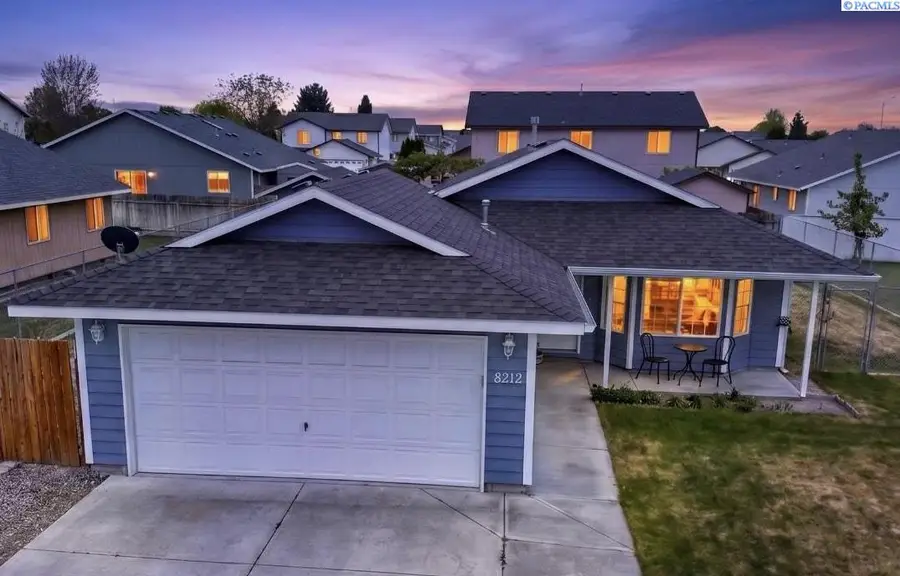 8212 Whidbey Dr, Pasco, WA 99301 - #3