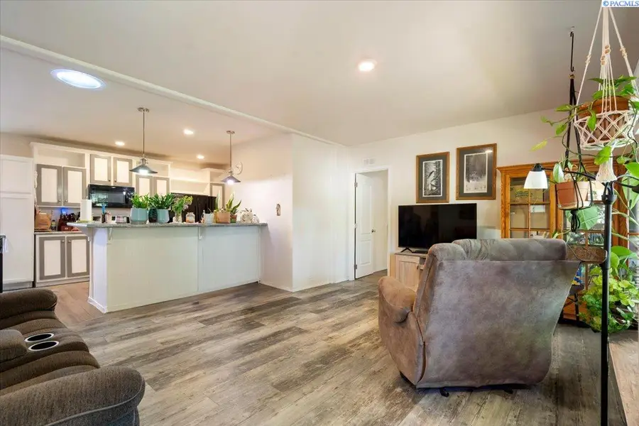 31 Mercury Dr, Richland, WA 99354 - #2