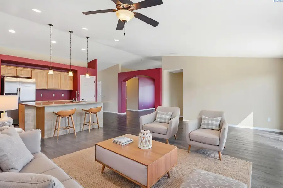 6101 Bulldog Ln, Pasco, WA 99301 - #3