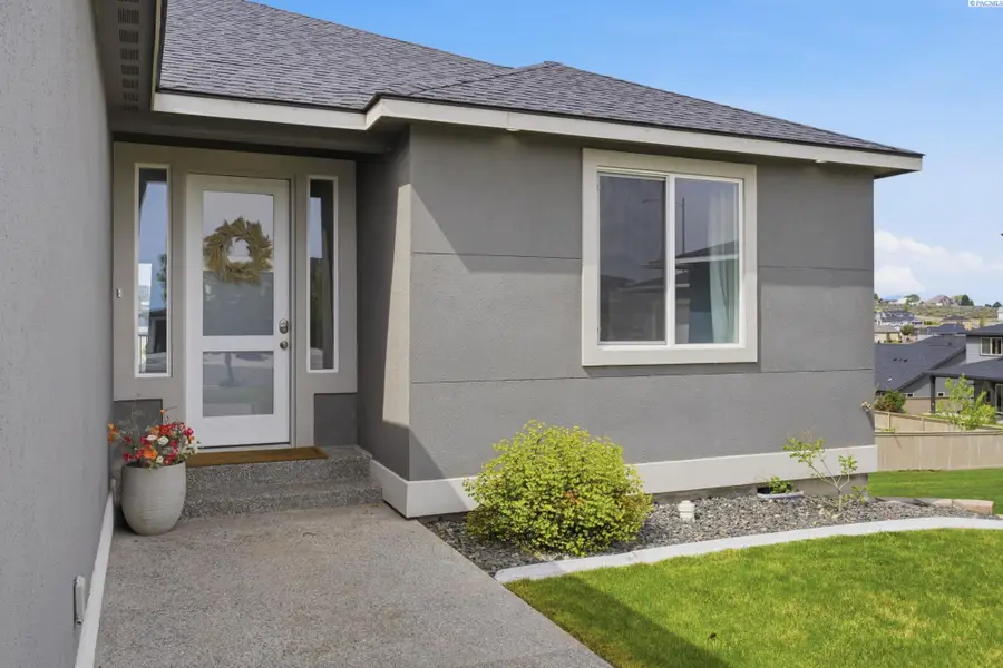 1075 Klamath Court, Richland, WA 99352 - #3