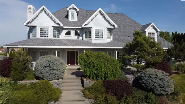 1102 Appaloosa Way, Richland, WA 99352