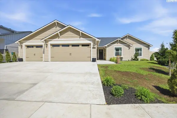 1571 SW Kelandren Drive, Prosser, WA 99350