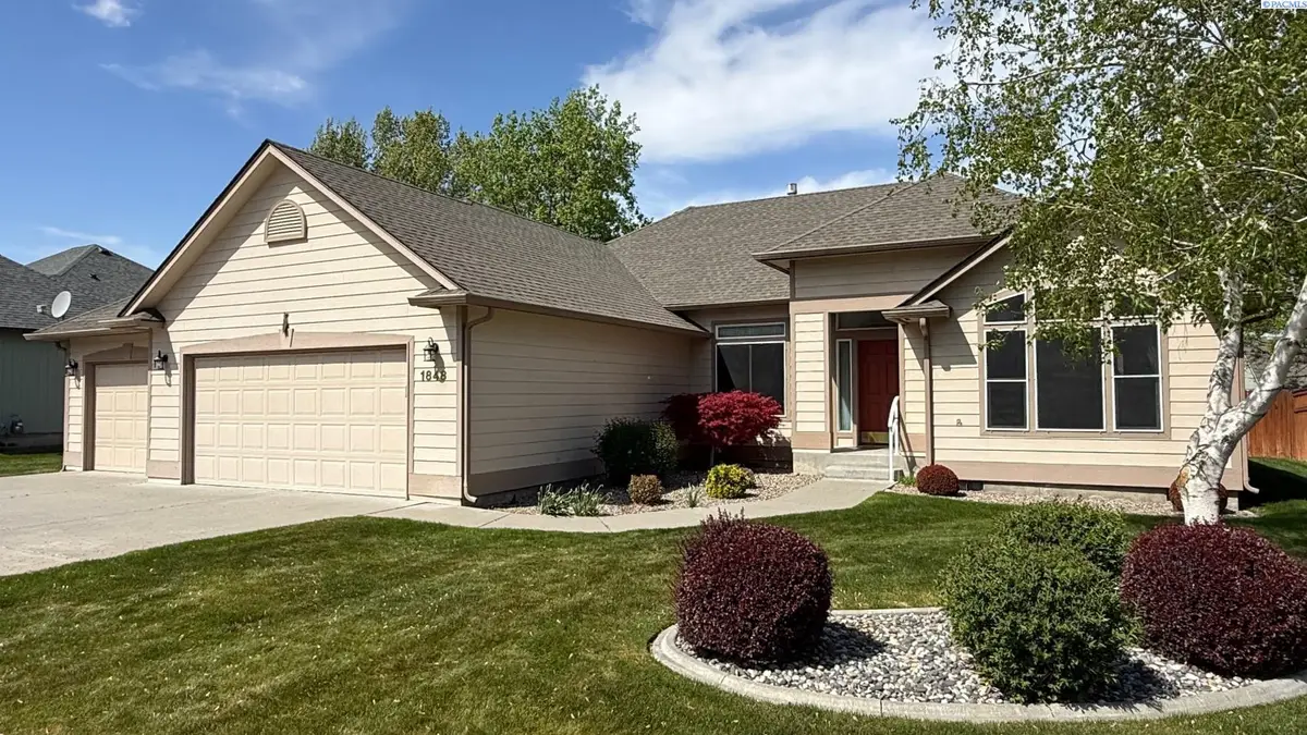 1848 Maui Dr., Richland, WA 99352 - #1