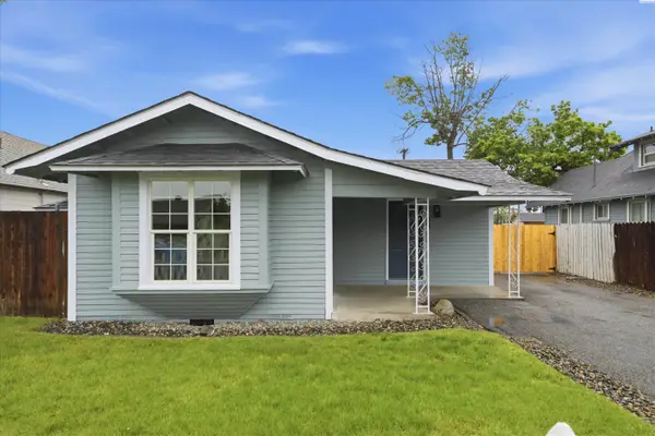 119 E 3rd Ave, Kennewick, WA 99336