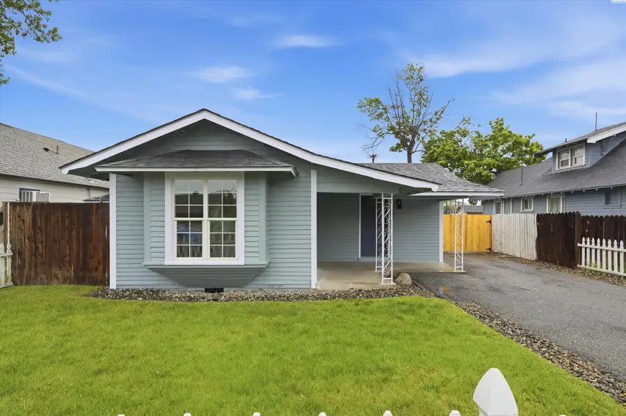 119 E 3rd Ave, Kennewick, WA 99336 - #2