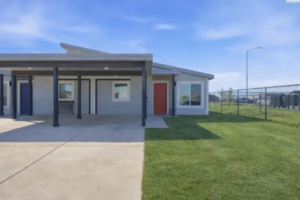 2500 Blaine St, Pasco, WA 99301