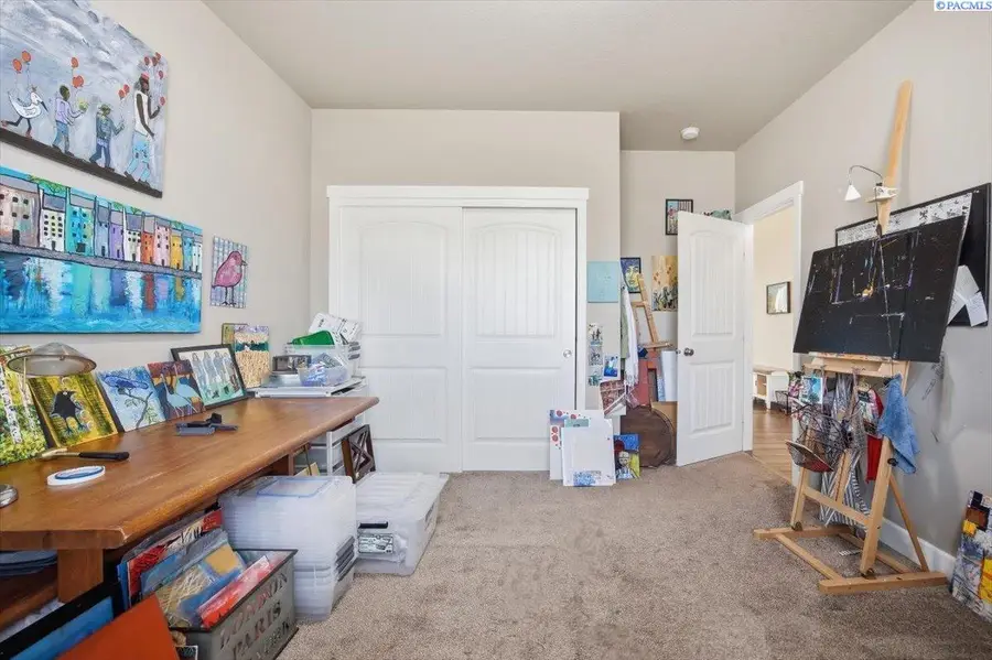 10201 W 18th Ct., Kennewick, WA 99338 - #2