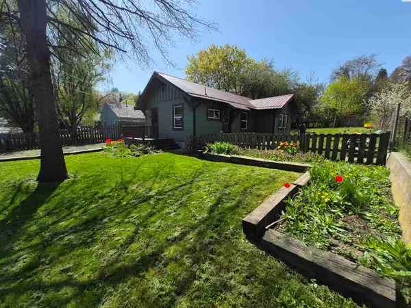535 SE Side St, Pullman, WA 99163
