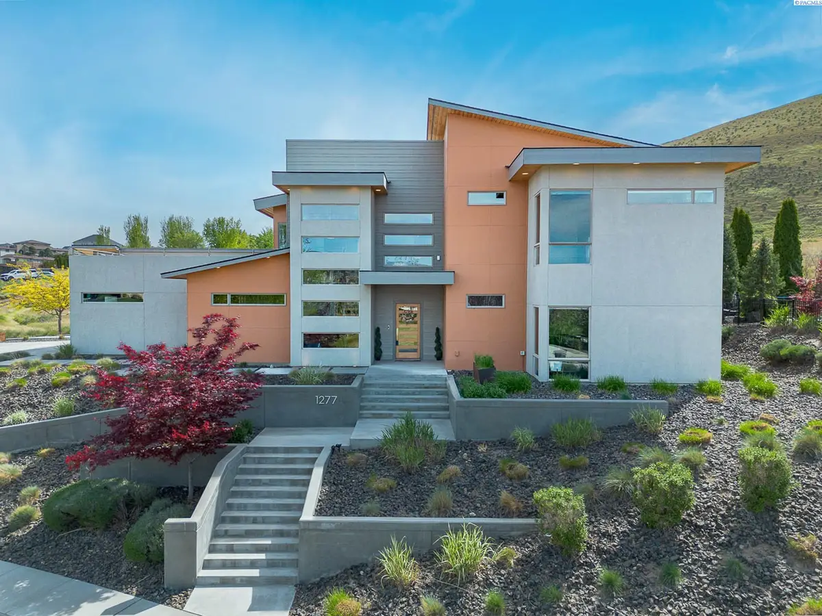 1277 White Bluffs Street, Richland, WA 99352 - #1