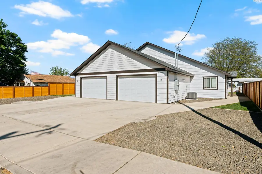 1917 Landon Ave #1 & 2, Union Gap, WA 98903 - #3