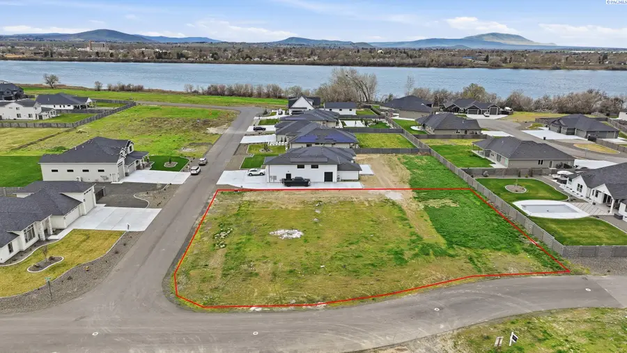 12705 Rock Creek Dr, Pasco, WA  - #2