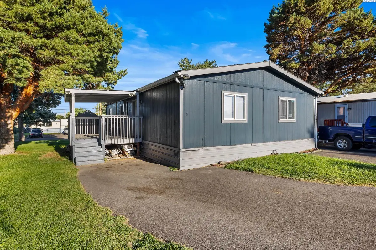 8 Royal Loop, West Richland, WA 99353 - #1