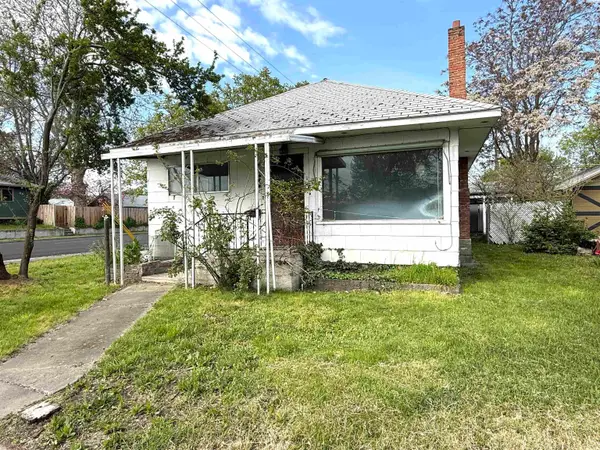 746 9th Street, Clarkston, WA 99403