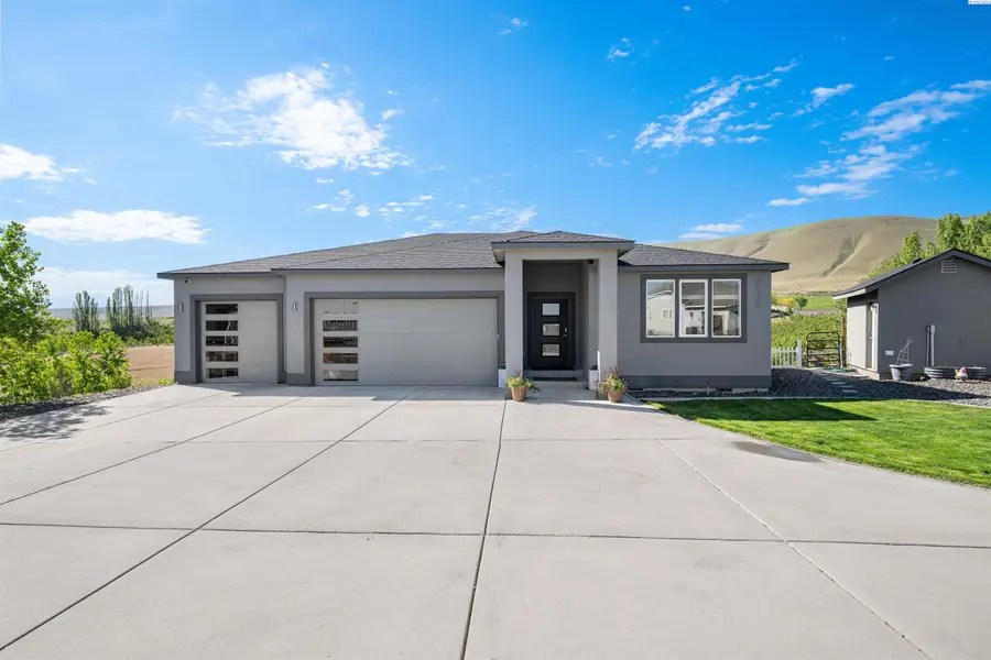21723 N Webber Canyon Rd., Benton City, WA 99320 - #2
