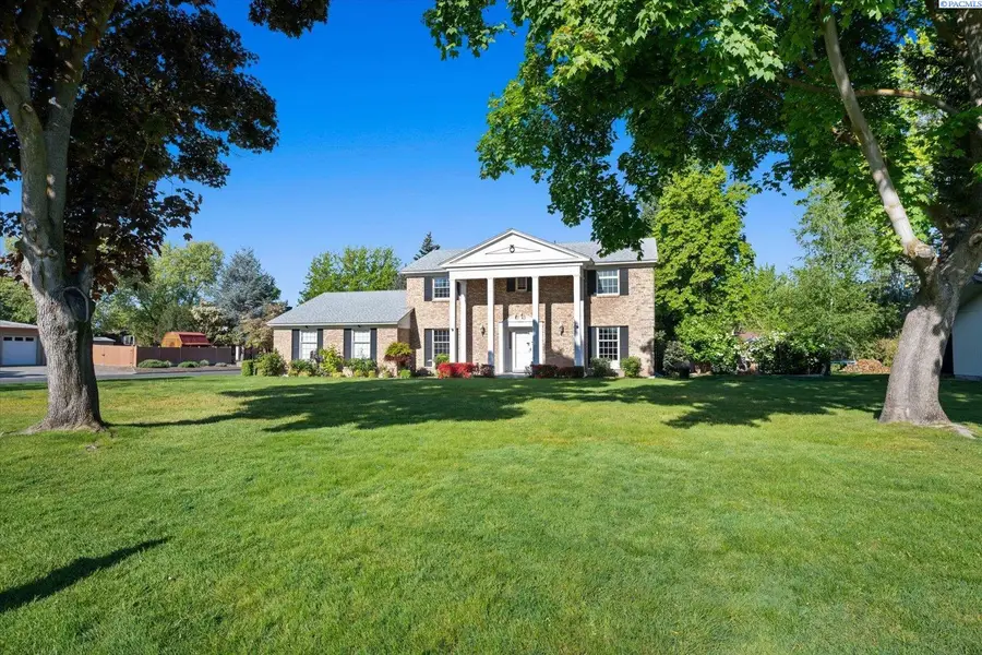 2405 Harris Ave, Richland, WA 99354 - #2