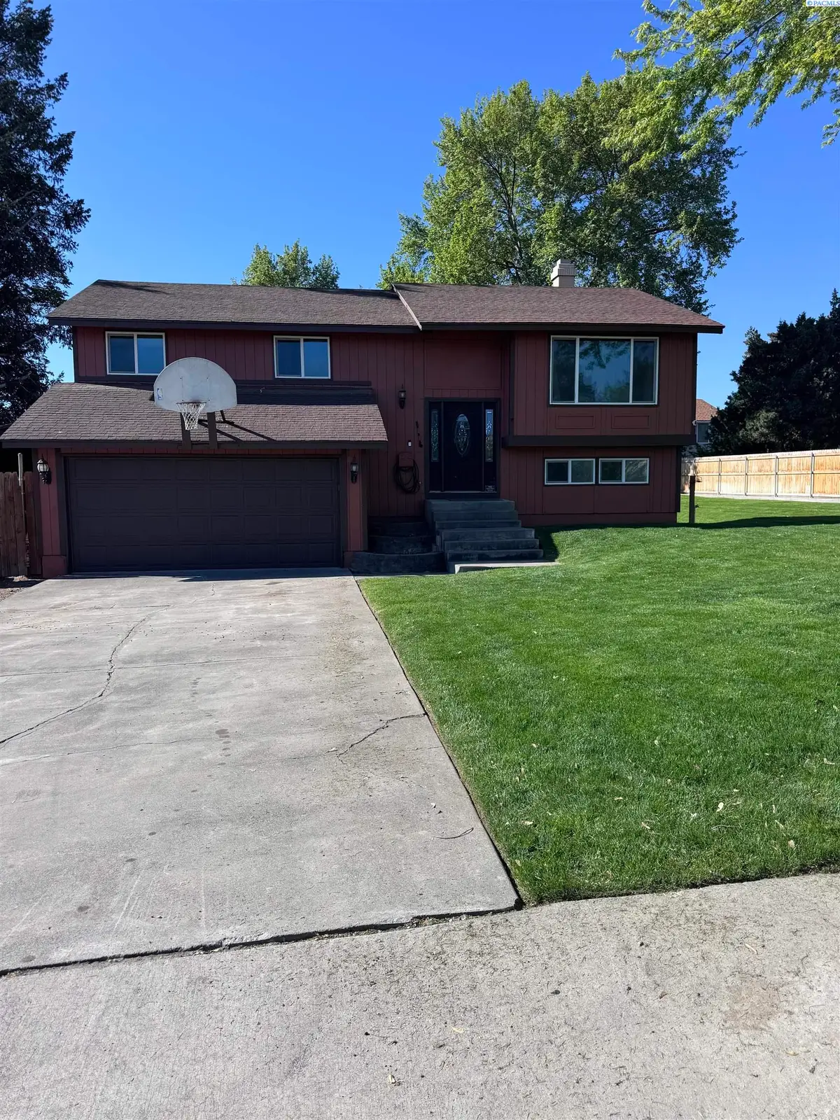 1201 W 17th Pl, Kennewick, WA 99337 - #1