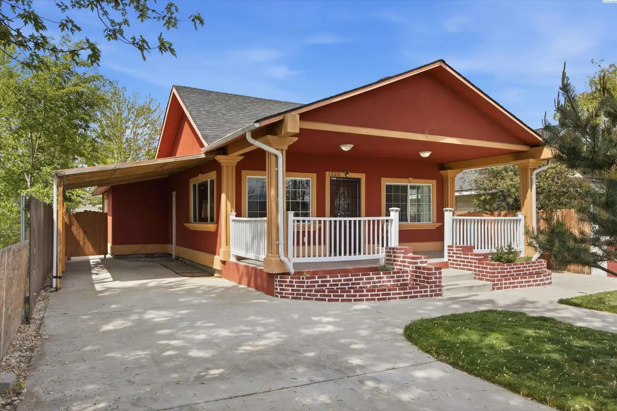 1220 S 2nd Ave, Pasco, WA 99301 - #1