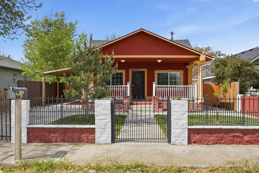 1220 S 2nd Ave, Pasco, WA 99301 - #3
