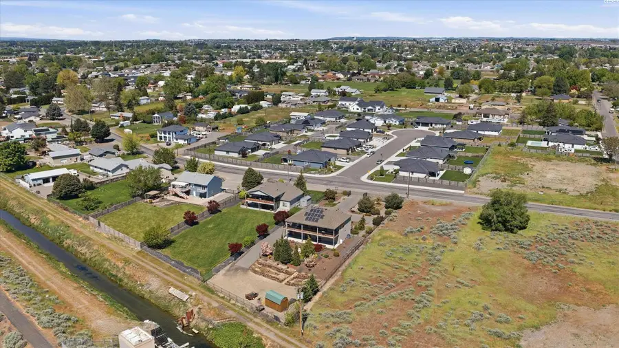 5620 W Sylvester St, Pasco, WA 99301 - #3