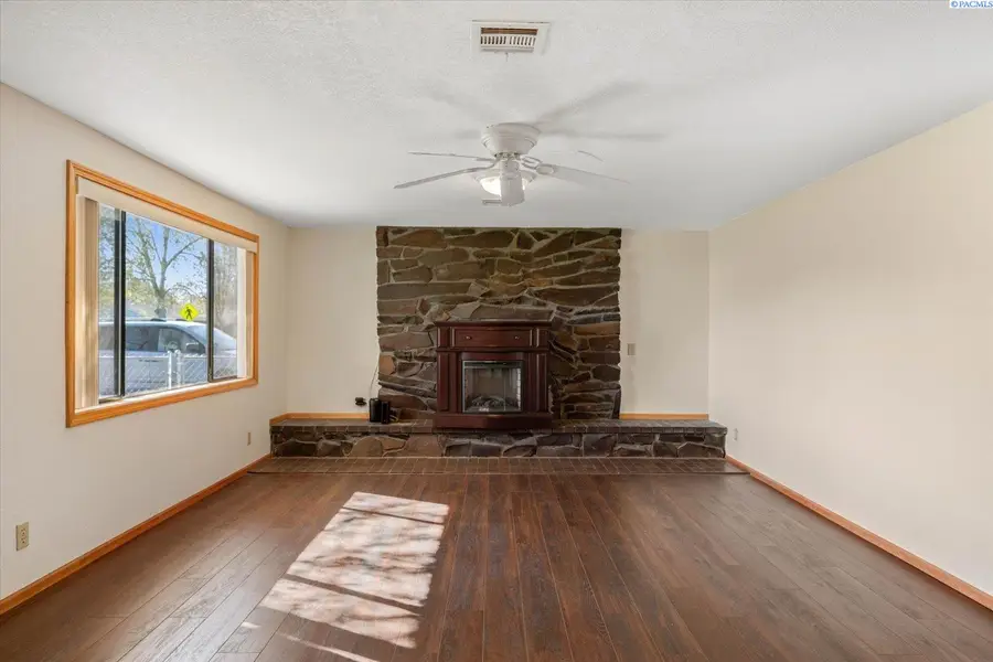 1211 Birch Ave, Richland, WA 99354 - #3