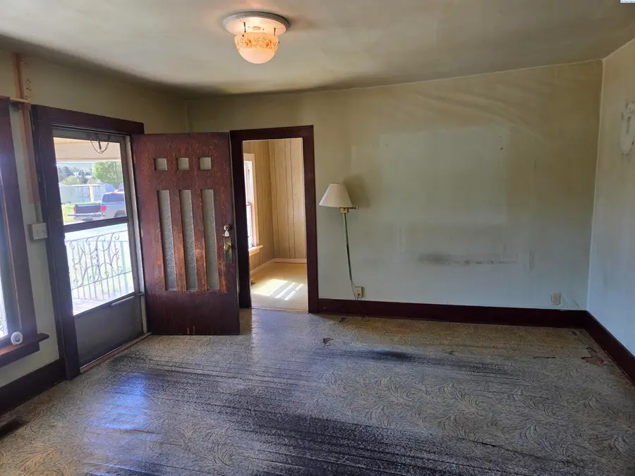 102 S Clark, Lacrosse, WA 99143 - #3