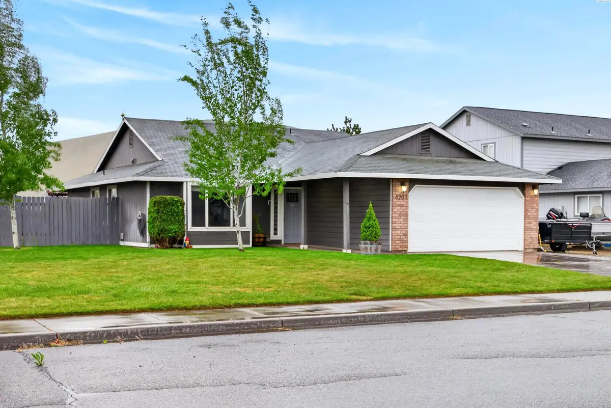 5207 Holly Way, West Richland, WA 99353 - #1