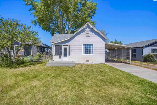 25 E 3rd Ave, Kennewick, WA 99336