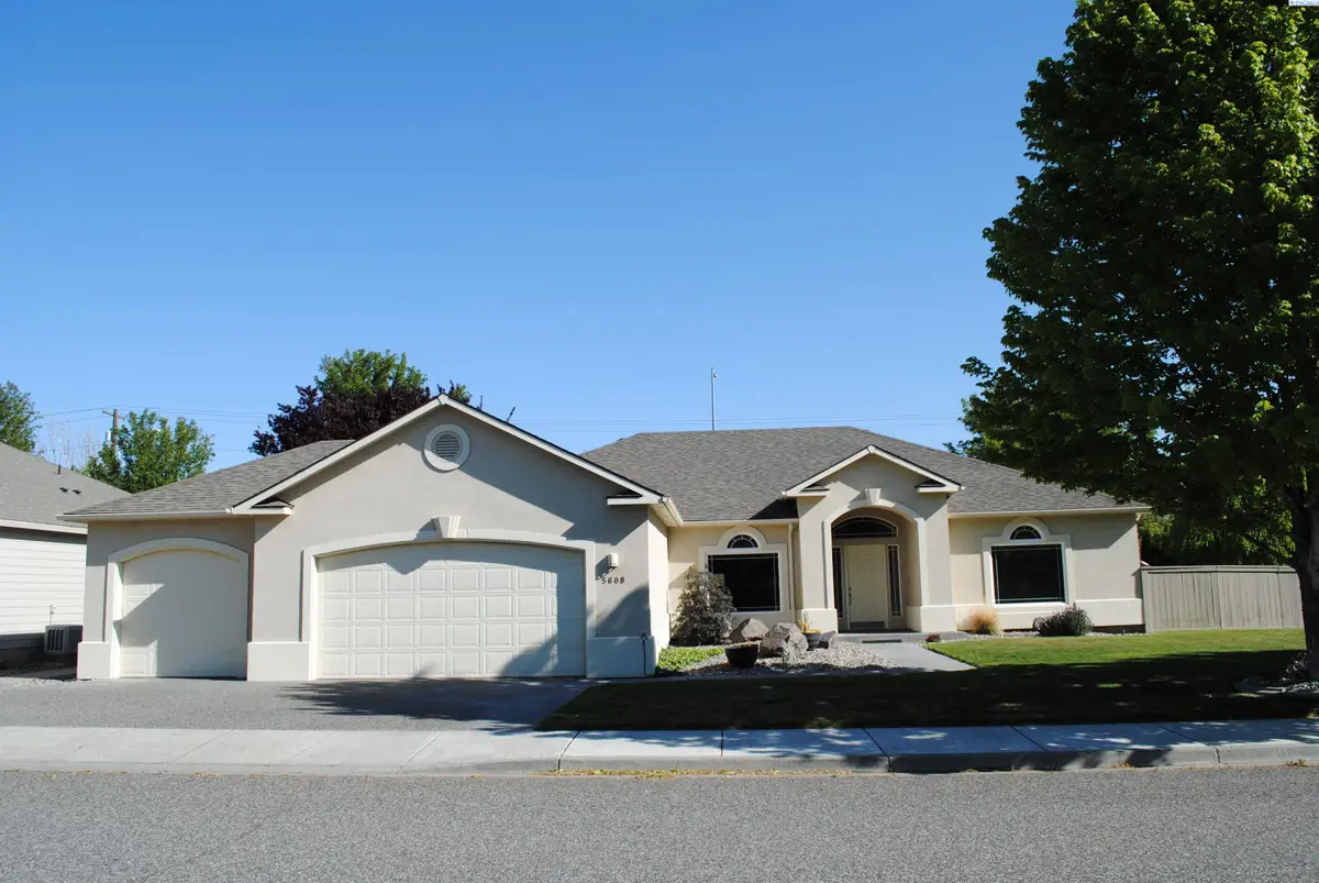 5608 W 11th Ave, Kennewick, WA 99338 - #1