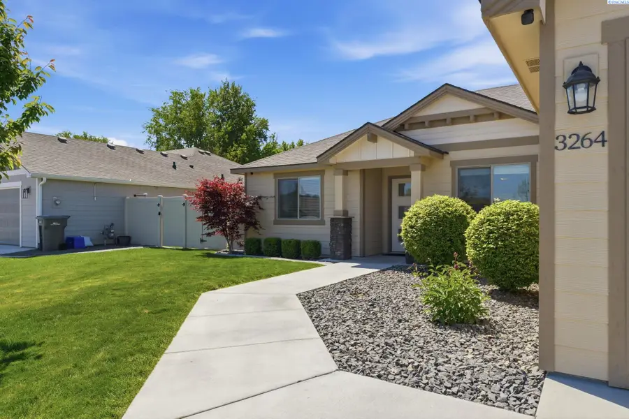 3264 S Quincy St, Kennewick, WA 99337 - #2
