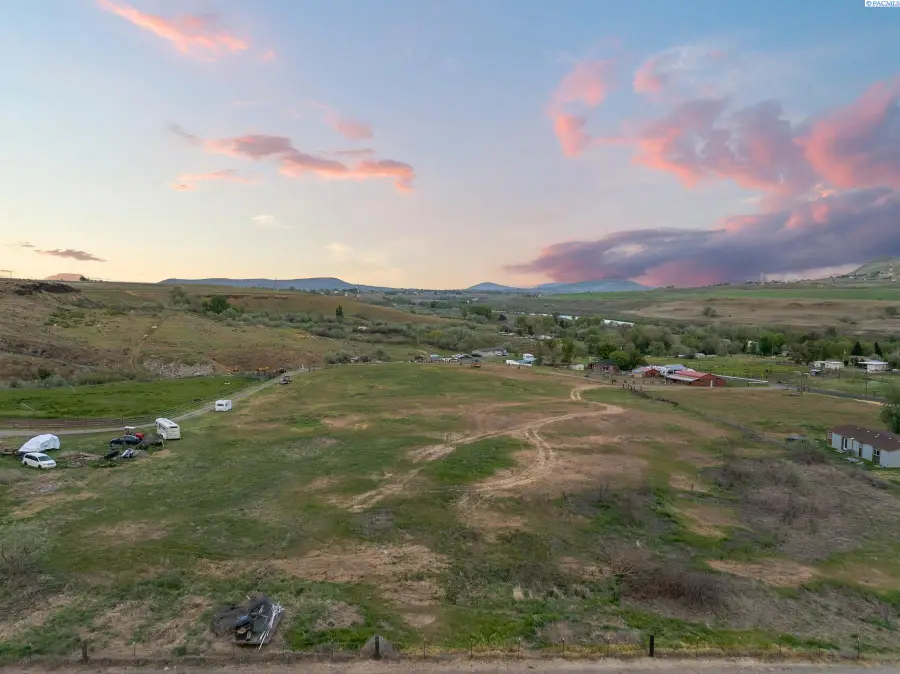 NKA W Rayhill Rd(parcel Id 109961000008000), Benton City, WA 99320 - #3