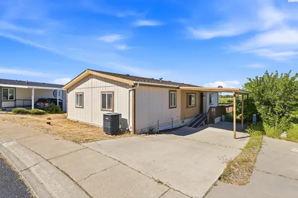 70 Ridgecliff Drive, Richland, WA 99352