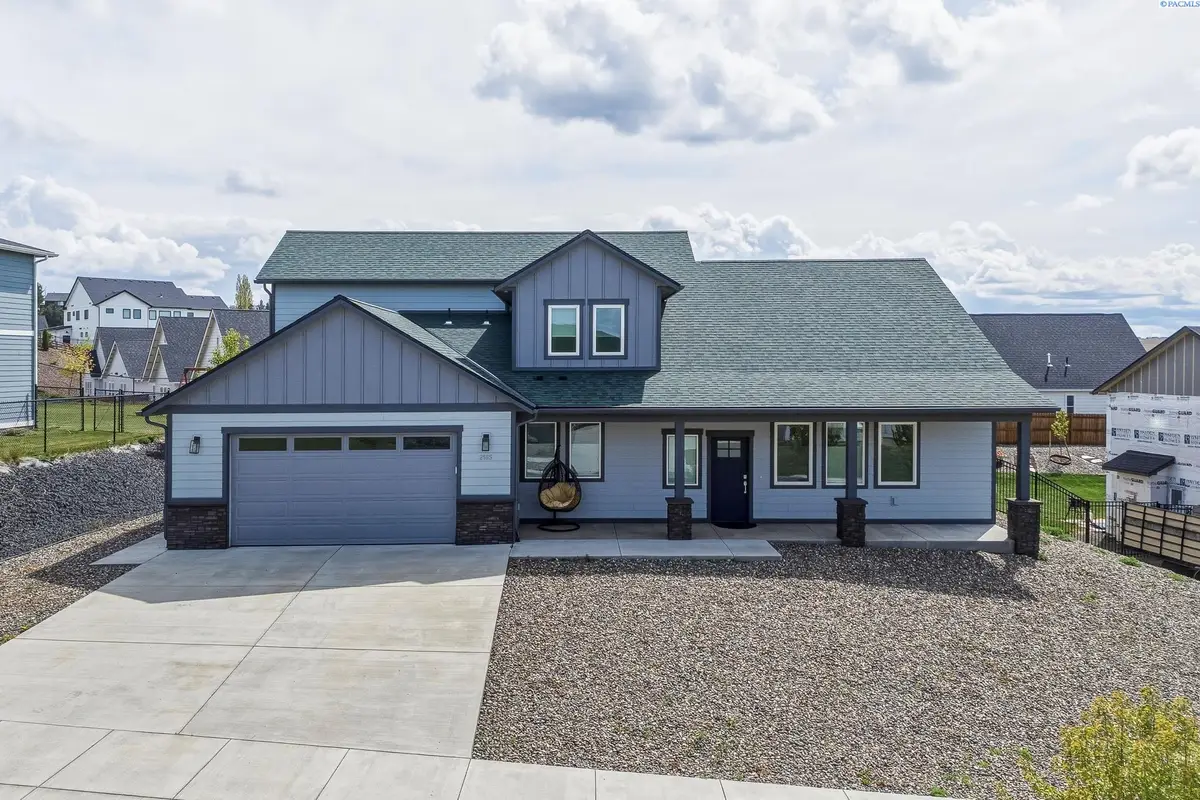 2165 NW Canyon View Dr, Pullman, WA 99163 - #1