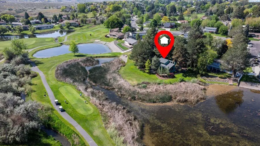 317 Lakeview Ct, Richland, WA 99352 - #2