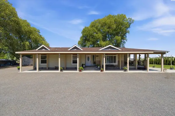 212214 E Bowles Rd., Kennewick, WA 99337