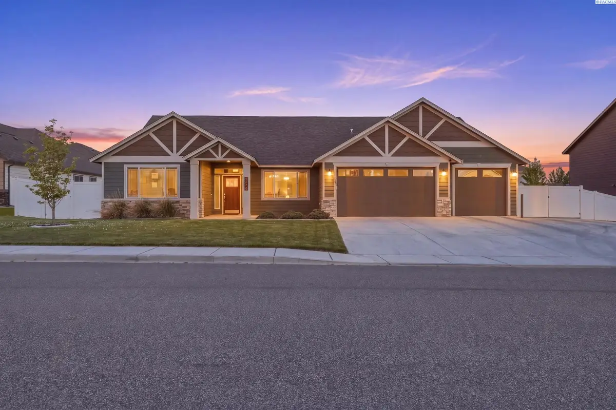 6079 Juneberry Dr, West Richland, WA 99353-5144 - #1