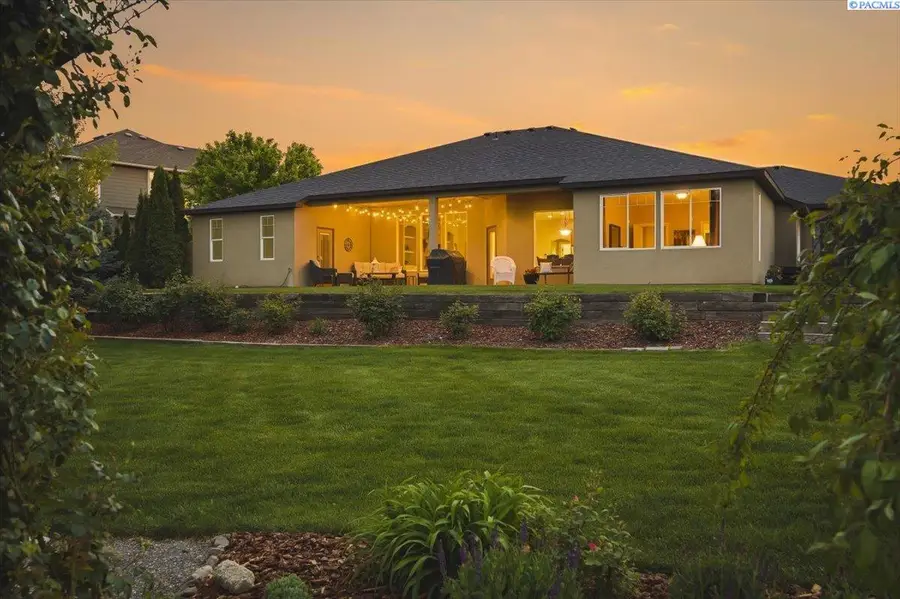 2902 Sunshine Ridge Road, Richland, WA 99352 - #3