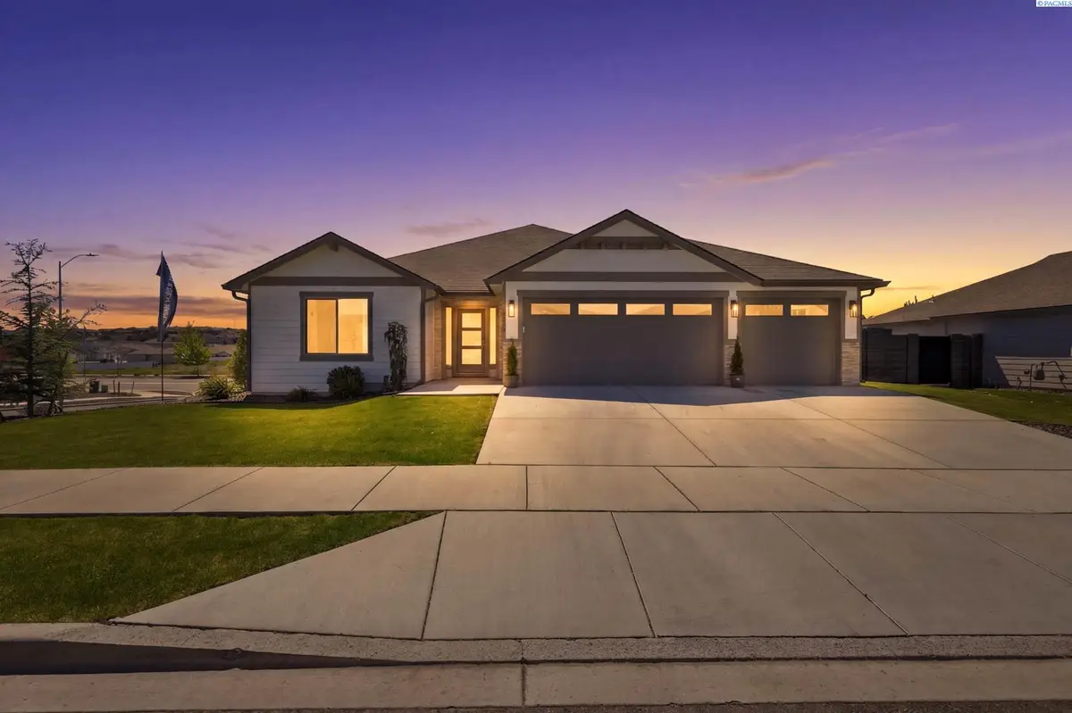 6419 W 32nd, Kennewick, WA 99338 - #1