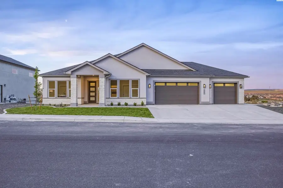 6085 W 28th Ave, Kennewick, WA 99338 - #3