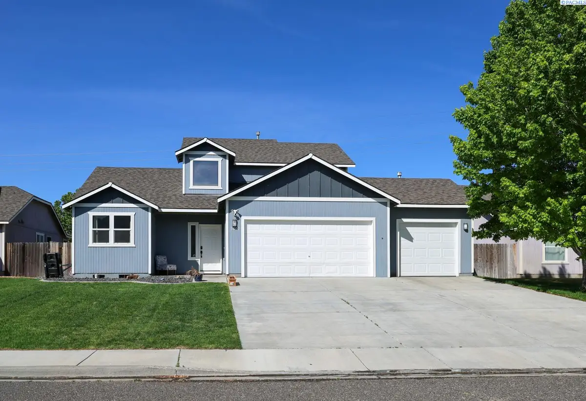 5002 Spirea Drive, West Richland, WA 99353 - #1