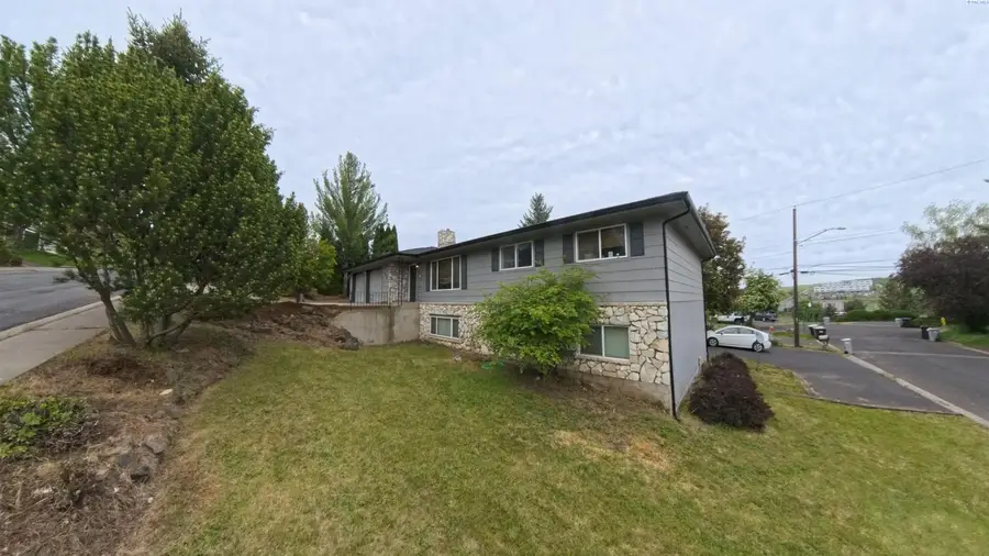 1450 NW Deane St, Pullman, WA 99163 - #2