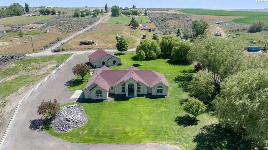 420 Tuck Rd, Eltopia, WA 99330 - #2
