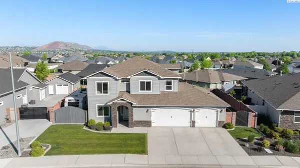 8518 W 12th Ave, Kennewick, WA 99338