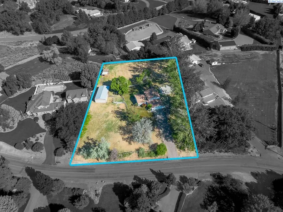 101204 E Clover Road, Kennewick, WA 99338 - #2