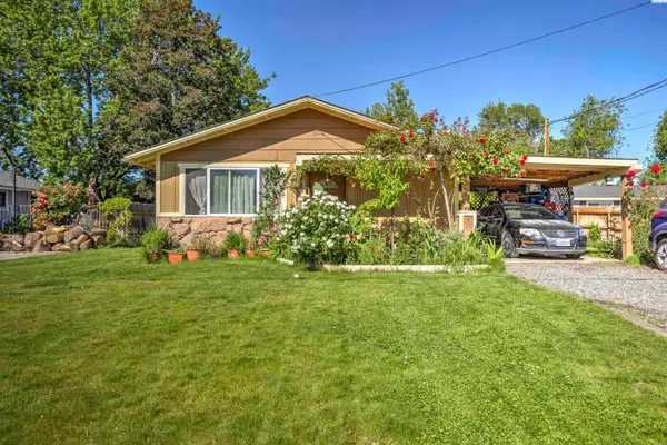 491 S 41st Ave, West Richland, WA 99353