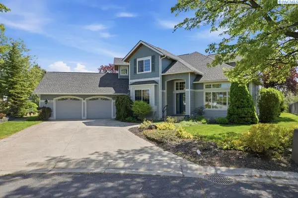 1525 NW Nicole Ct, Pullman, WA 99163